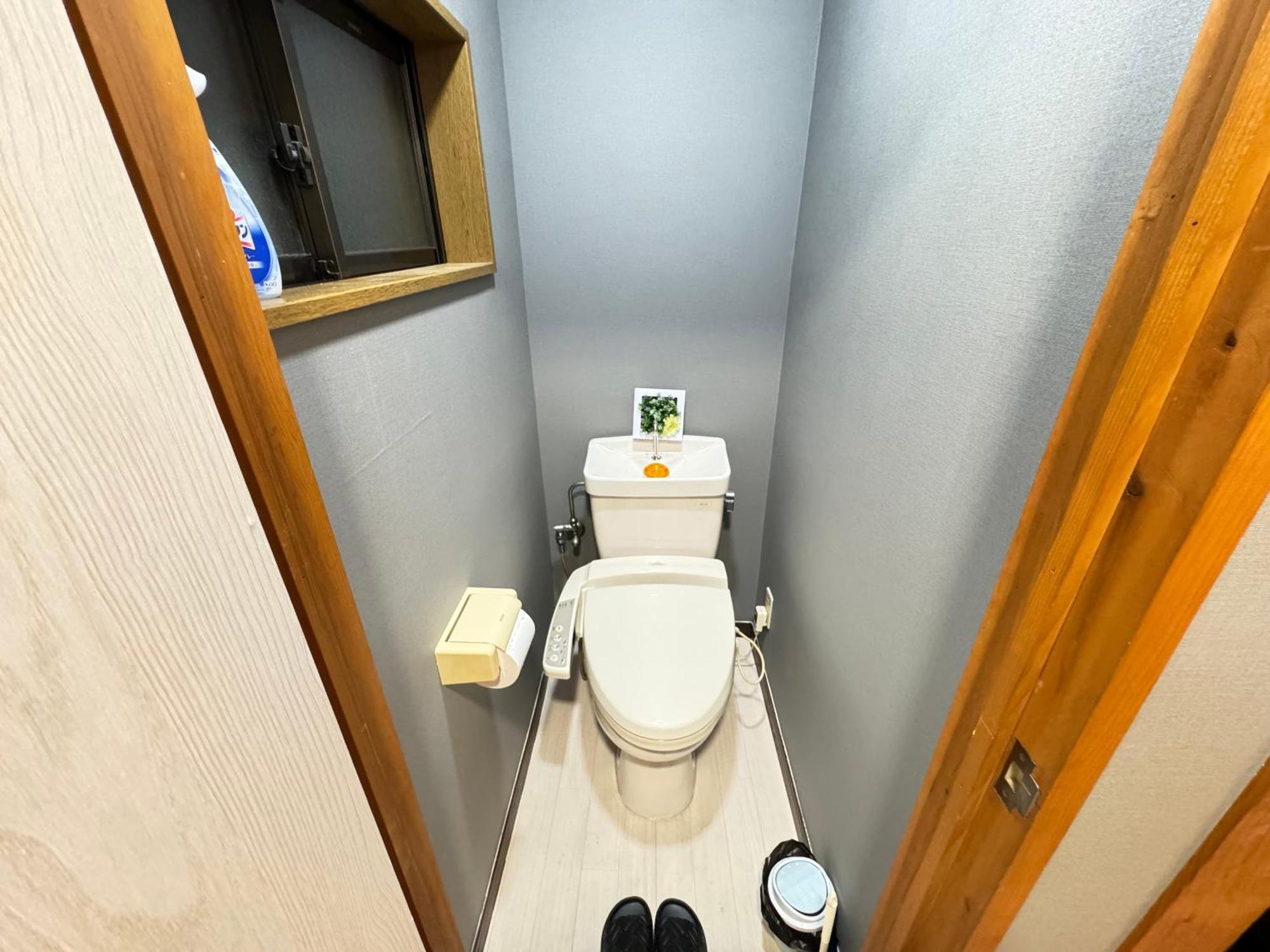 New Open Hotel Jungle Fun Fun J5 Coin Parking 500Yen For 24Hours Usj10 Minutes Oszaka Kültér fotó