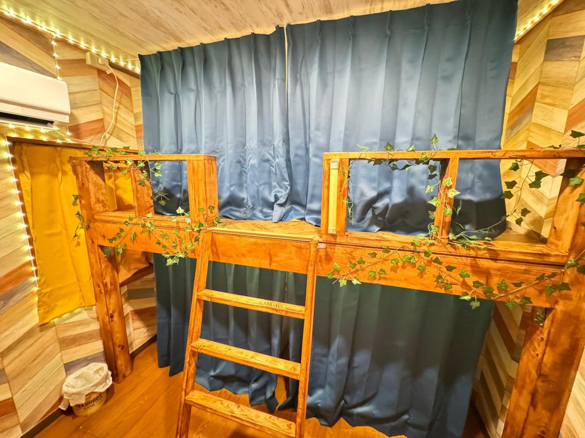 New Open Hotel Jungle Fun Fun J5 Coin Parking 500Yen For 24Hours Usj10 Minutes Oszaka Kültér fotó